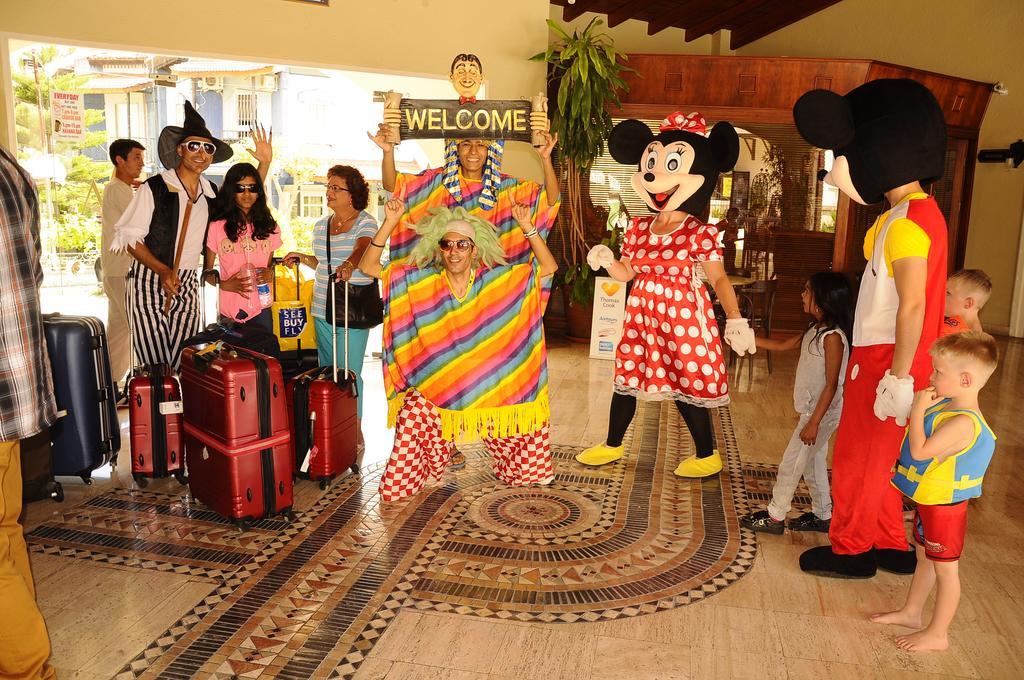 Club Anastasia - Family Hotel マルマリス エクステリア 写真